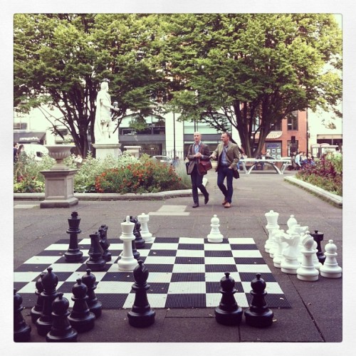 Golden Square public chess set
